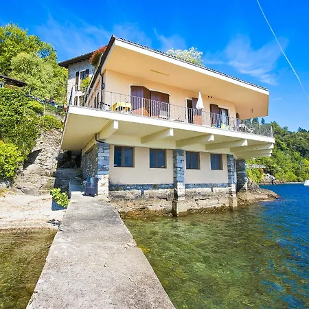 Hébergement de vacances Casa La Terrazza Uno C Cannobio